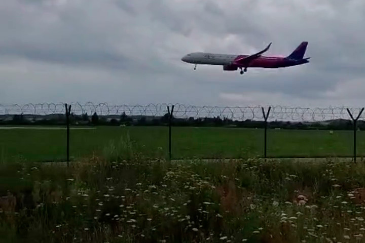 Трансфер-из-аэропорта-в-Калининград-и-Европу-с-Balt-Hub-Transfer